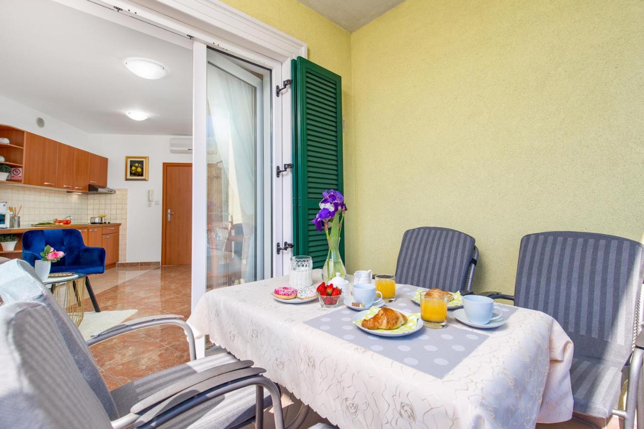 Light Summer Apartment With A Swimming Pool Opatija Exterior foto